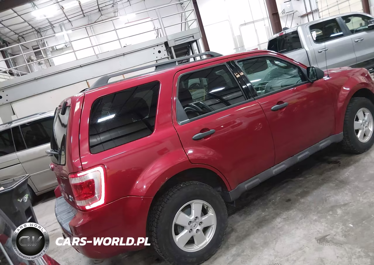 2012 Ford Escape Xlt VIN:1FMCU9DG6CKB69845 - 4