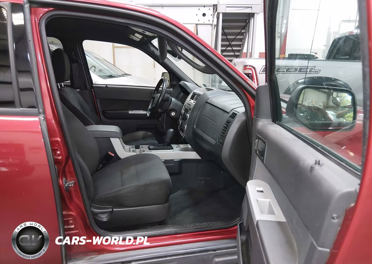 2012 Ford Escape Xlt VIN:1FMCU9DG6CKB69845 - 5