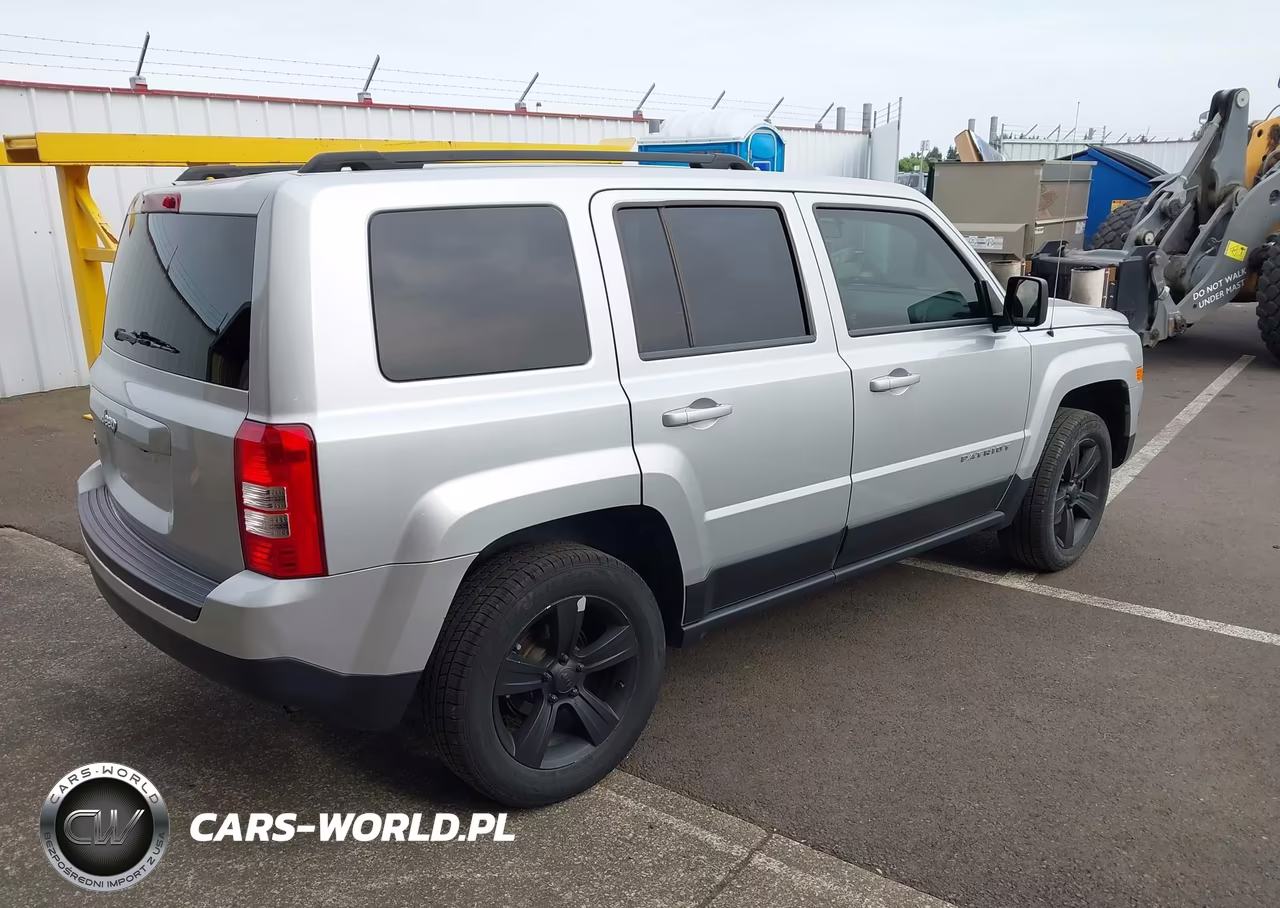 2013 Jeep Patriot Sport VIN:1C4NJRBB5DD228600 - 4