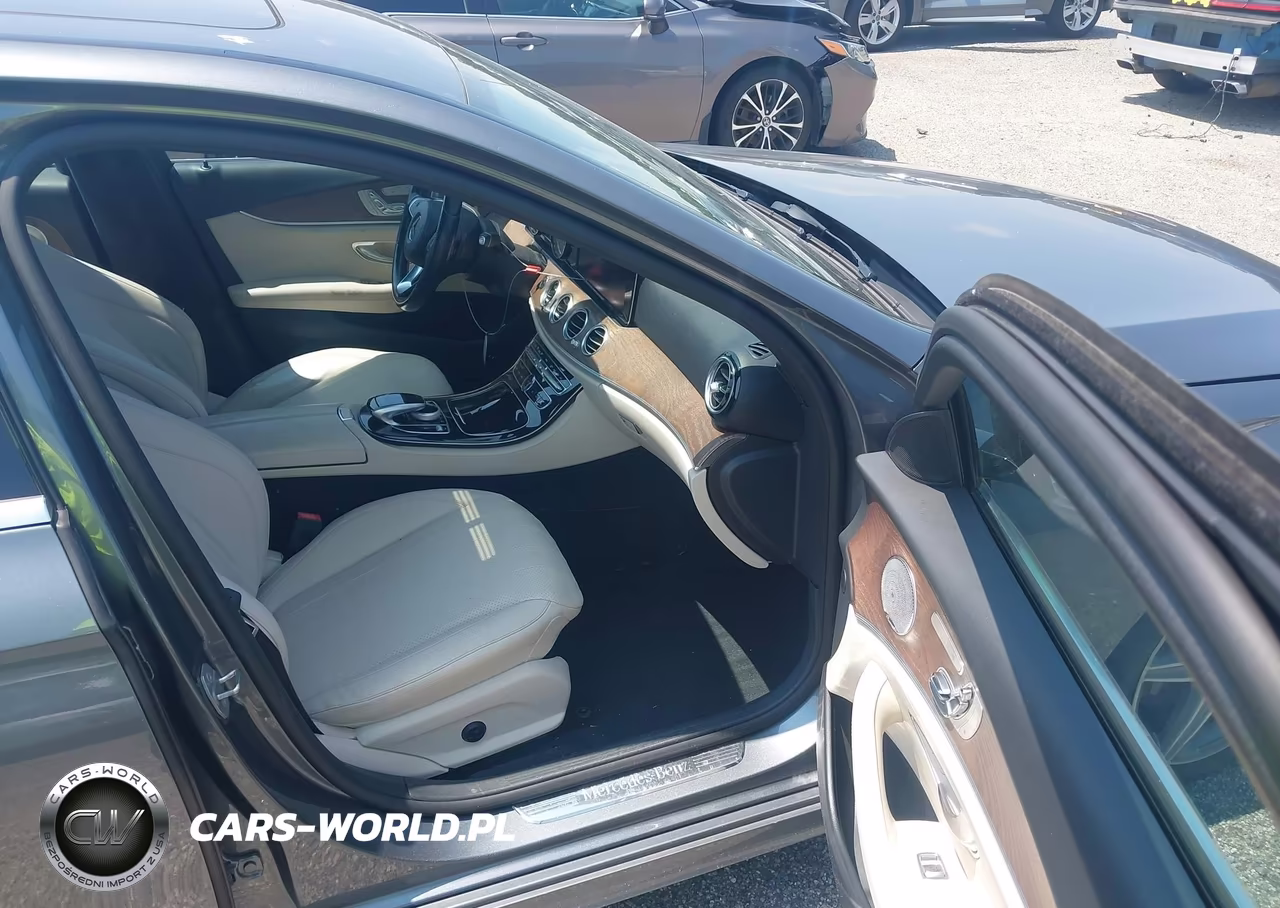 2017 Mercedes-Benz E 300 4Matic VIN:WDDZF4KBXHA029920 - 5