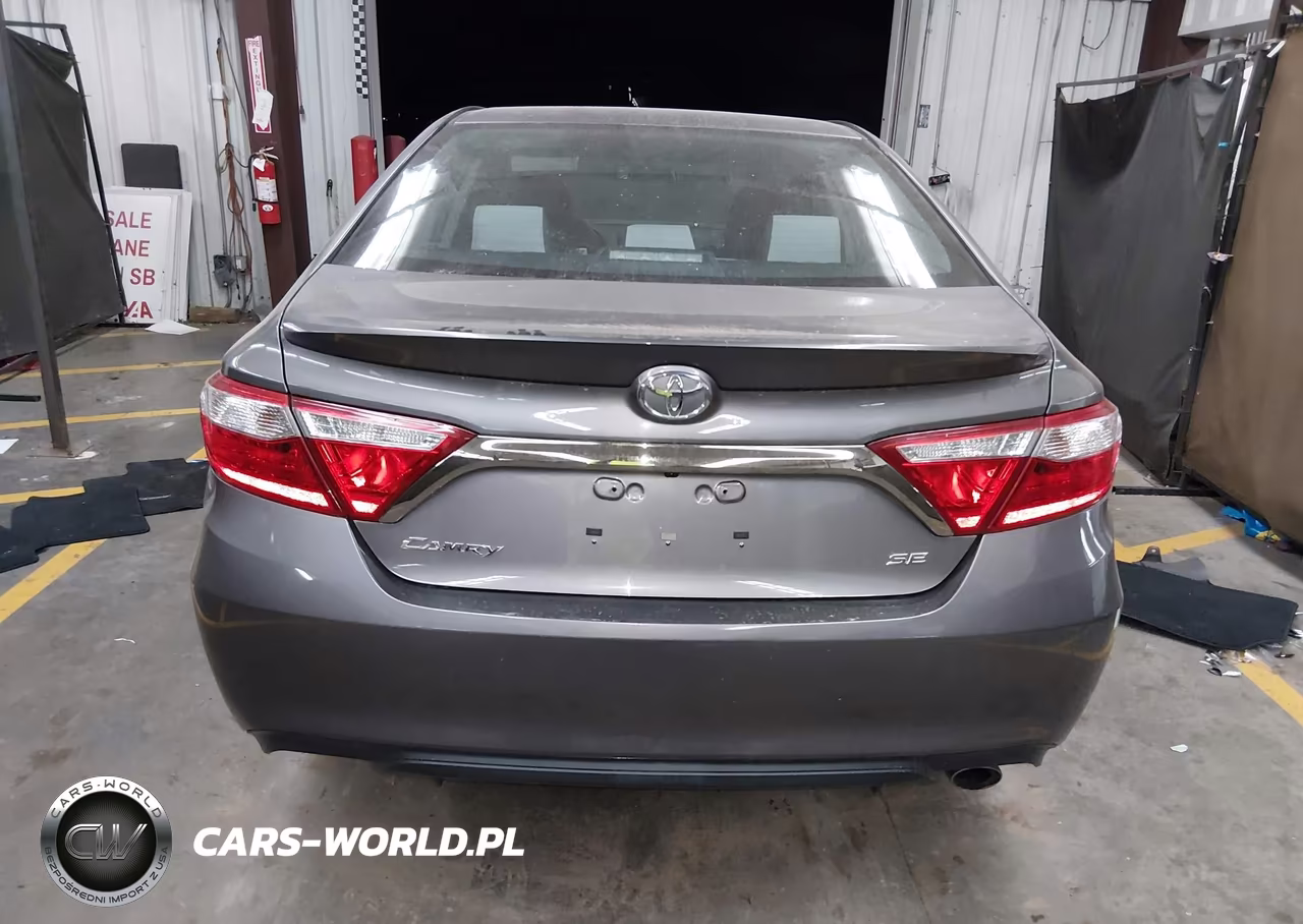 2017 Toyota Camry Se VIN:4T1BF1FK2HU620466 - 17