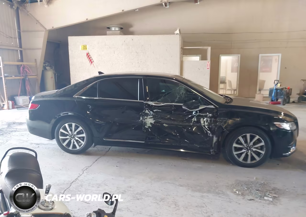 2020 Lincoln Continental Livery VIN:1LN6L9UK3L5602637 - 13