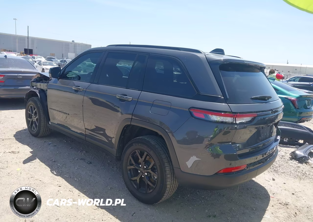 2025 Jeep Grand Cherokee Altitude X 4X2 VIN:1C4RJGAG7SC314335 - 3