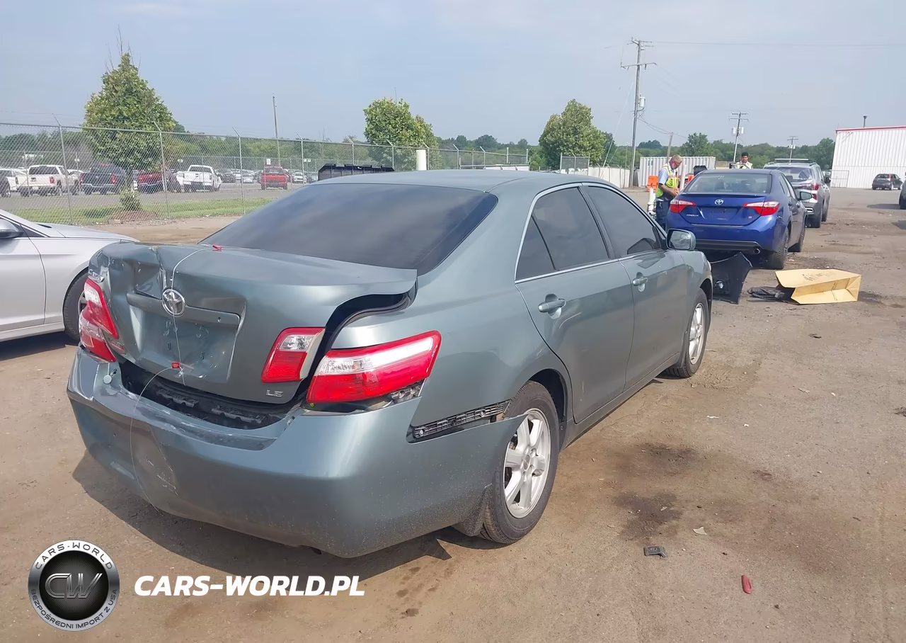 2007 Toyota Camry Le VIN:JTNBE46K673002947 - 4