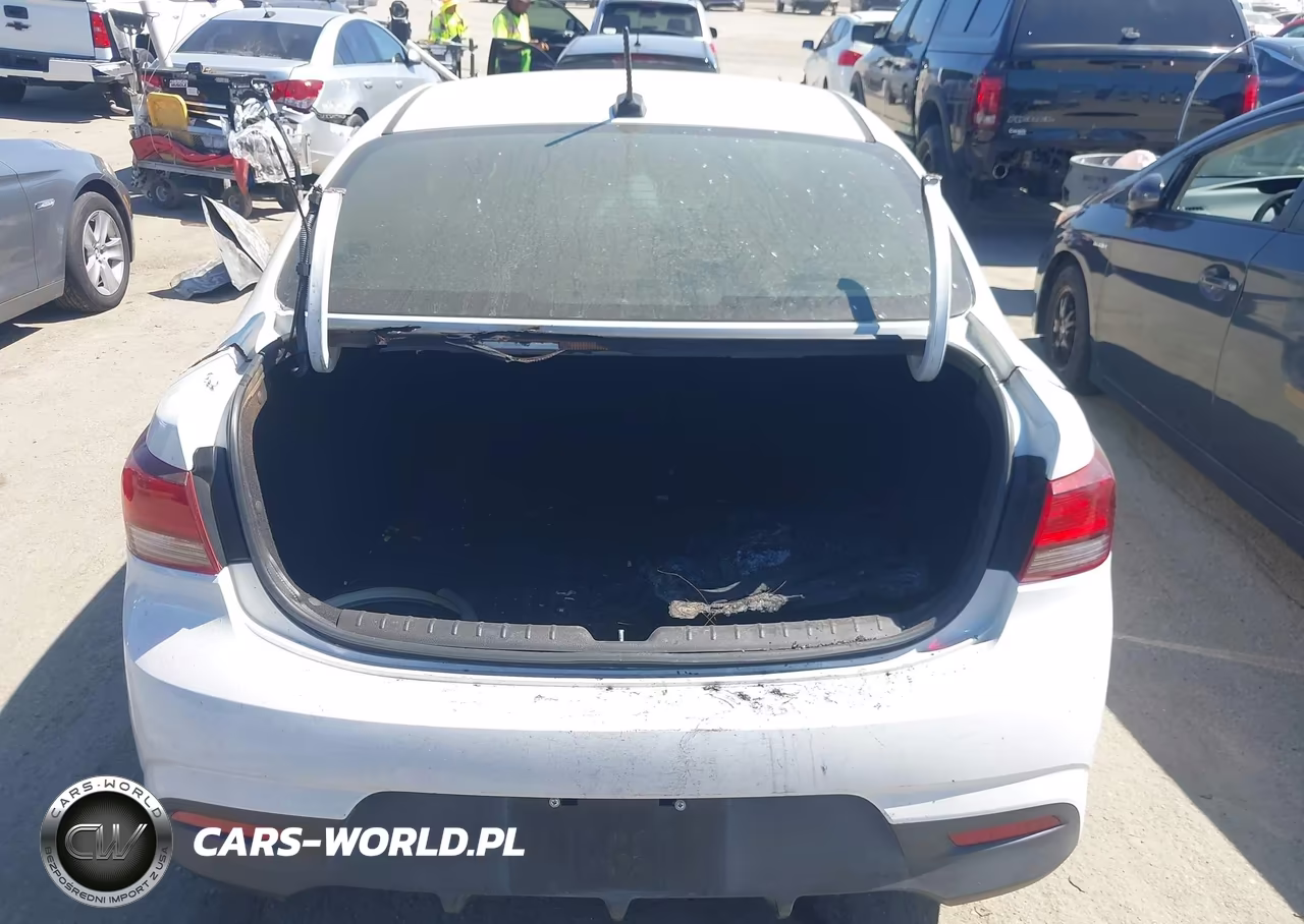 2018 Kia Rio S VIN:3KPA24AB8JE077813 - 16