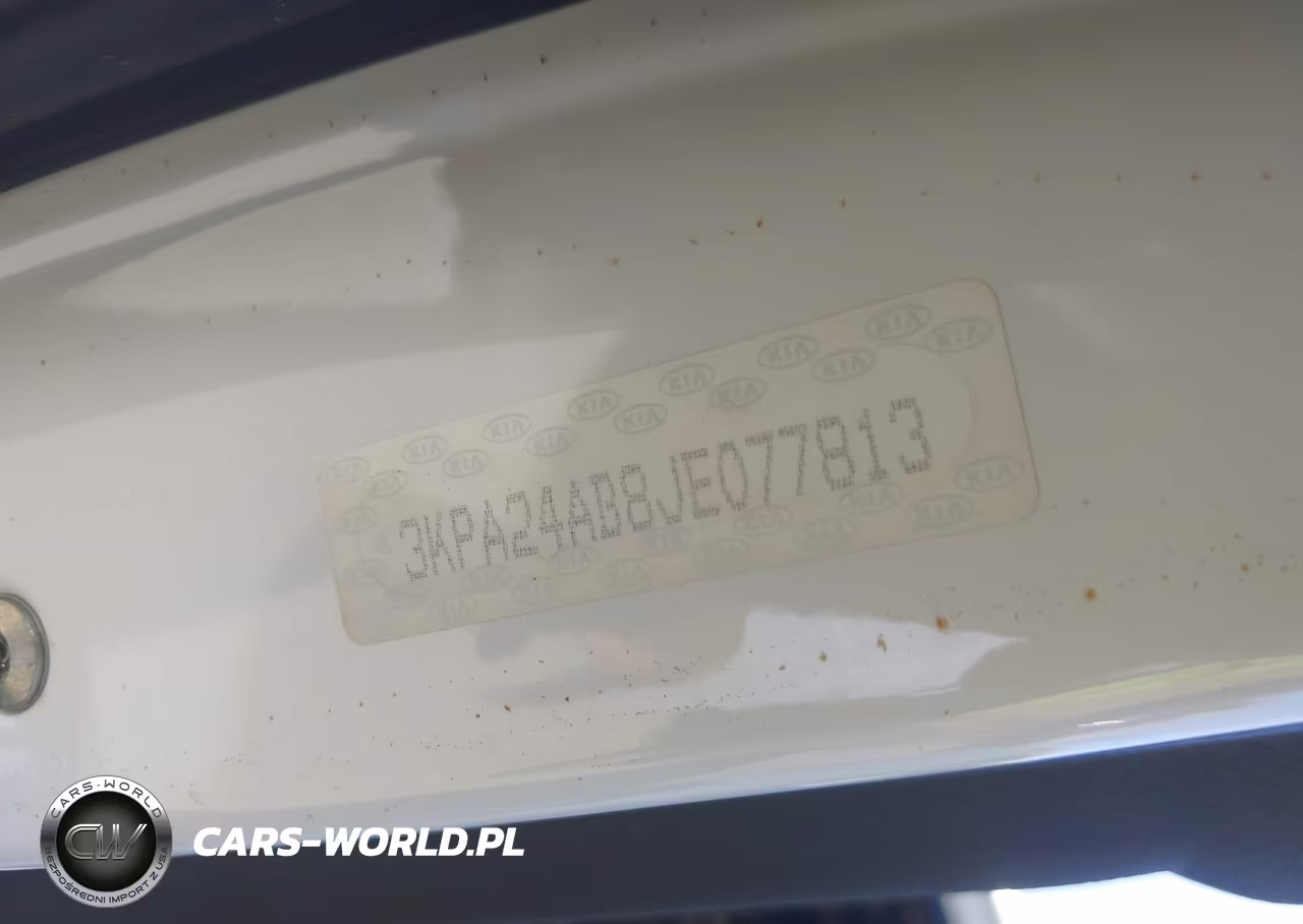 2018 Kia Rio S VIN:3KPA24AB8JE077813 - 9