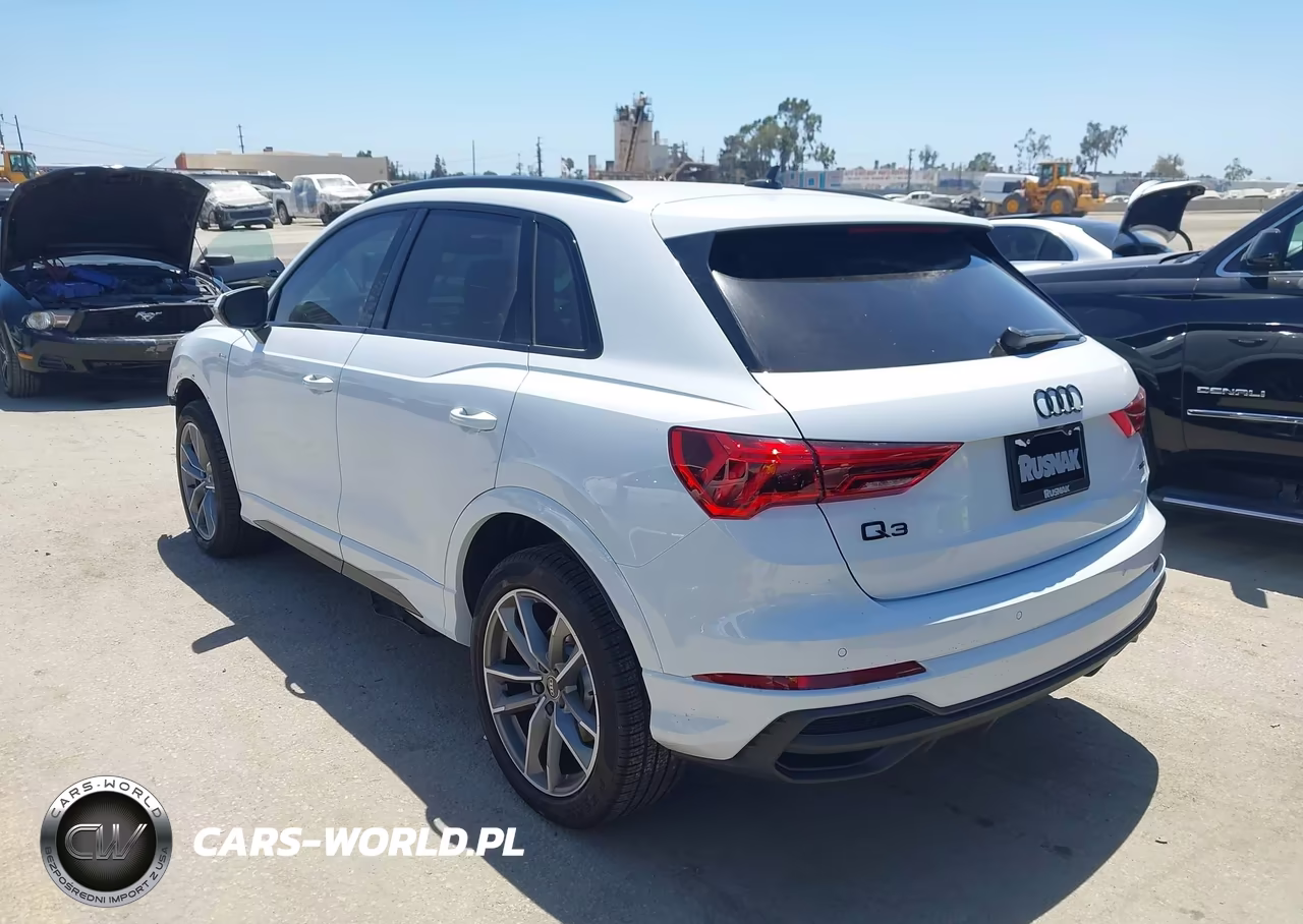 2025 Audi Q3 Premium 45 Tfsi S Line Quattro Tiptronic VIN:WA1DECF30S1099495 - 3