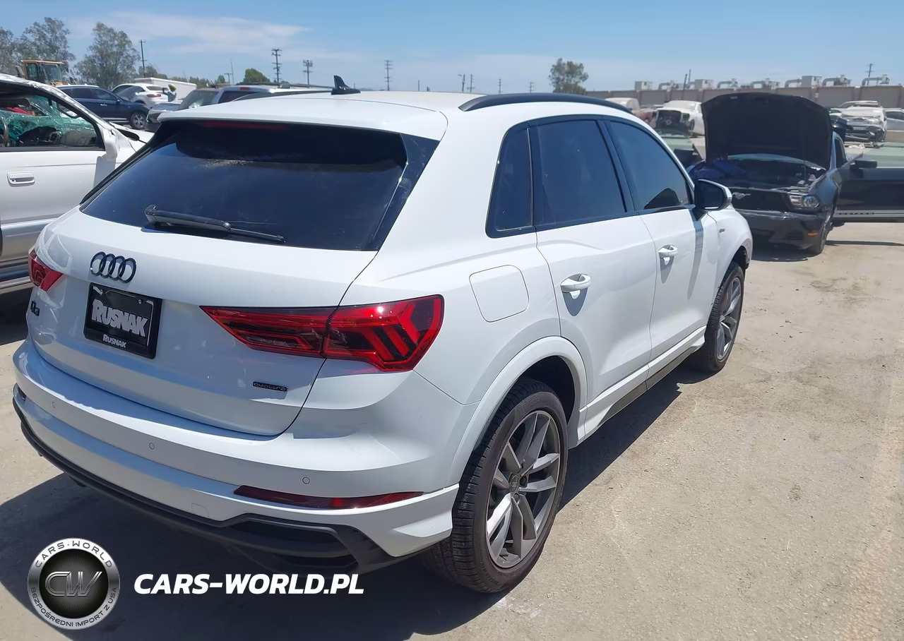 2025 Audi Q3 Premium 45 Tfsi S Line Quattro Tiptronic VIN:WA1DECF30S1099495 - 4