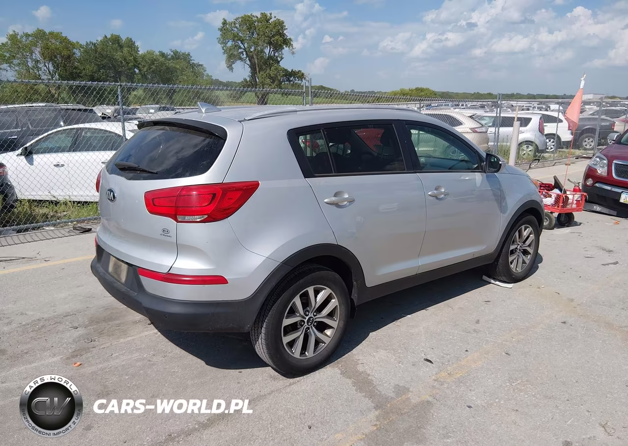 2014 Kia Sportage Lx VIN:KNDPB3AC3E7557793 - 4