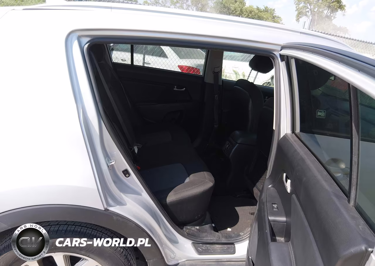 2014 Kia Sportage Lx VIN:KNDPB3AC3E7557793 - 8