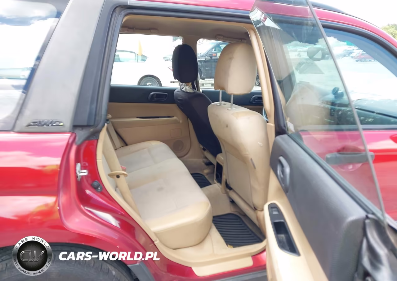 2004 Subaru Forester 2.5X VIN:JF1SG63604H729104 - 8