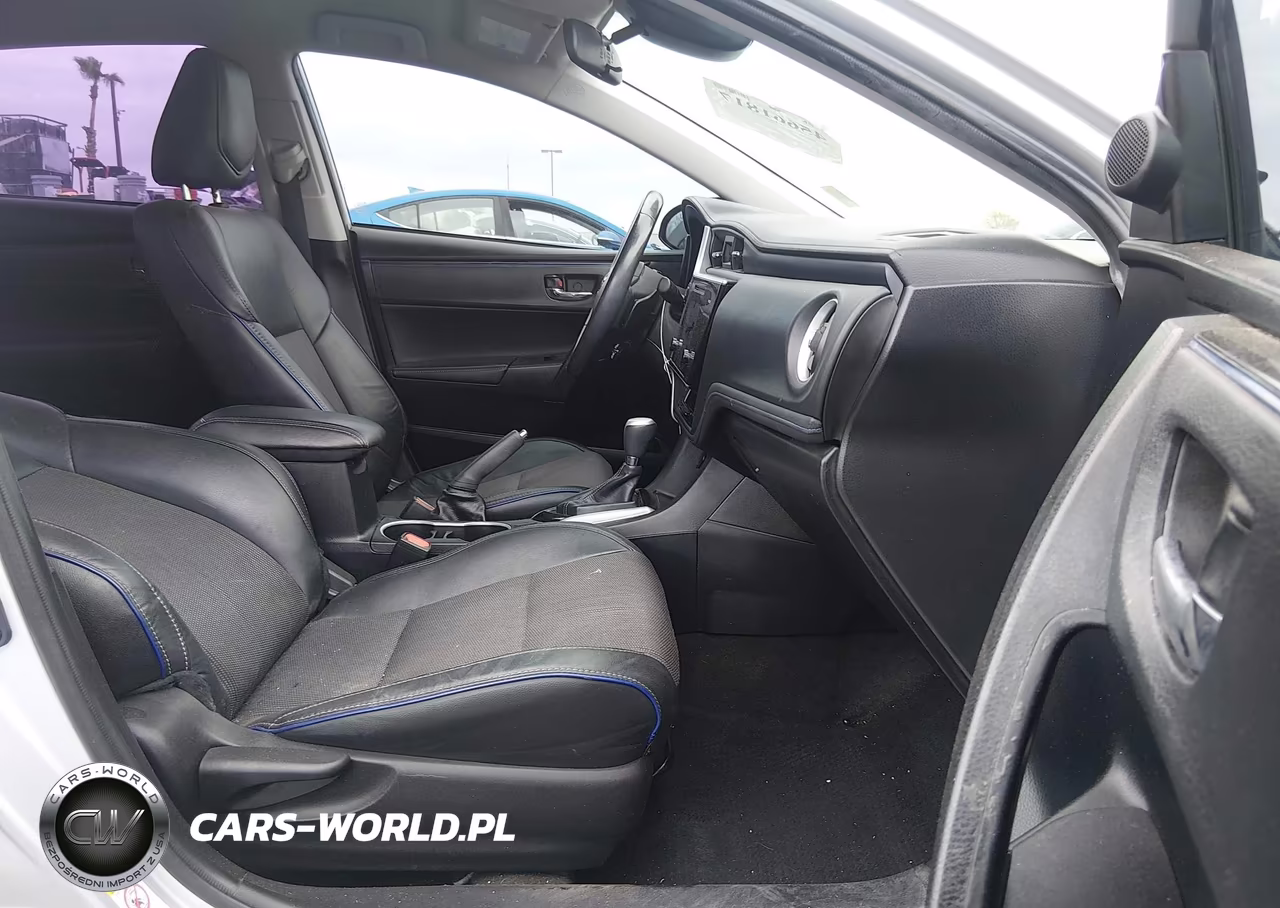 2017 Toyota Corolla Se VIN:2T1BURHE7HC902129 - 5