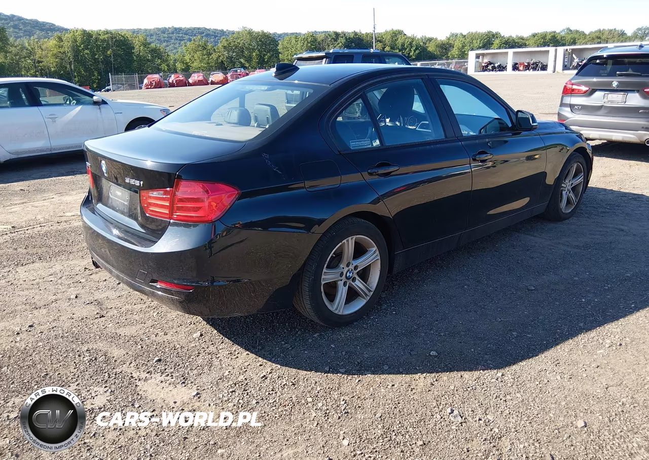 2013 BMW 328I xDrive VIN:WBA3B3C50DF542344 - 4