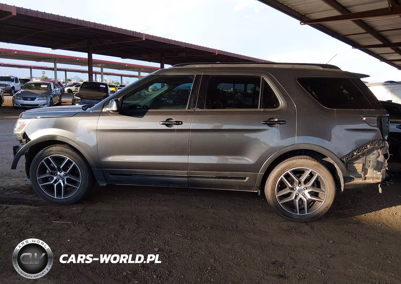 2019 Ford Explorer Sport VIN:1FM5K8GT6KGB53969 - 15