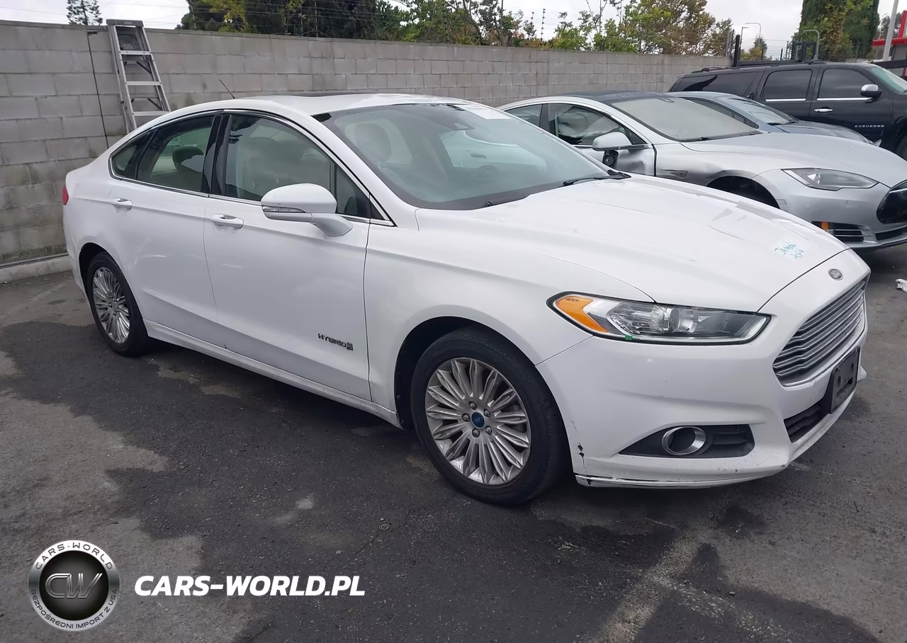 2013 Ford Fusion Hybrid Se
