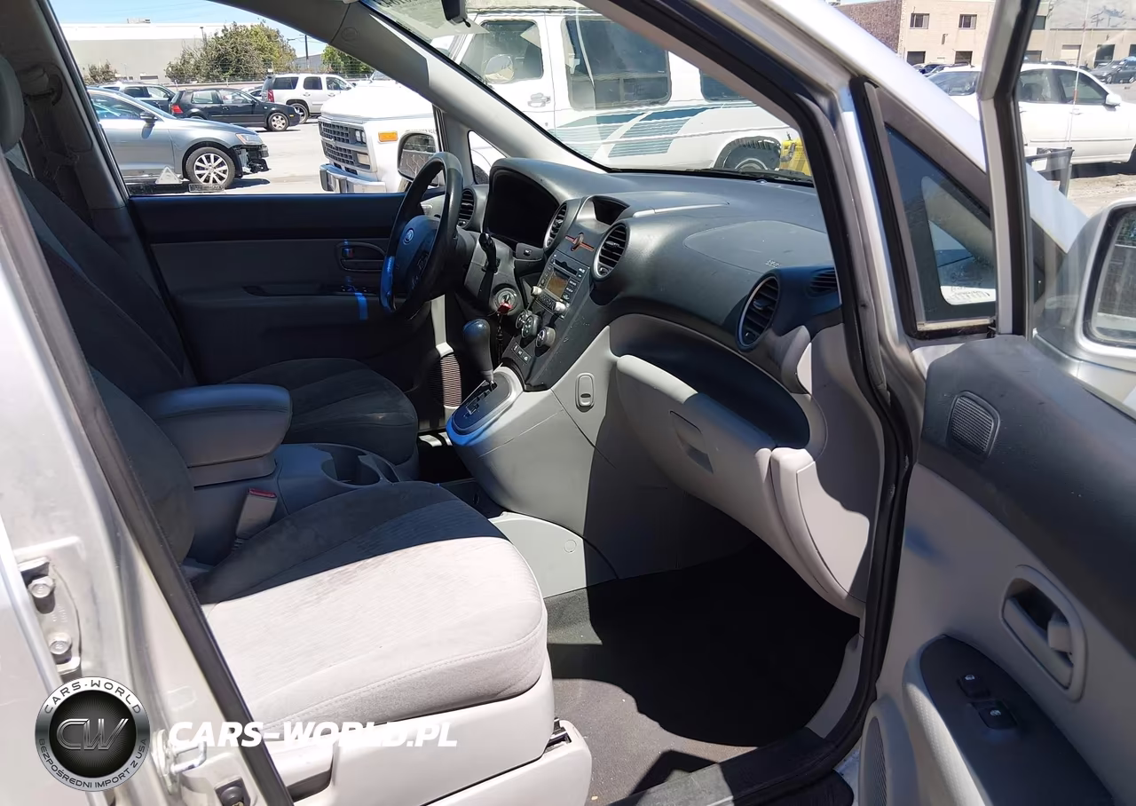 2009 Kia Rondo Lx VIN:KNAFG528097266299 - 5
