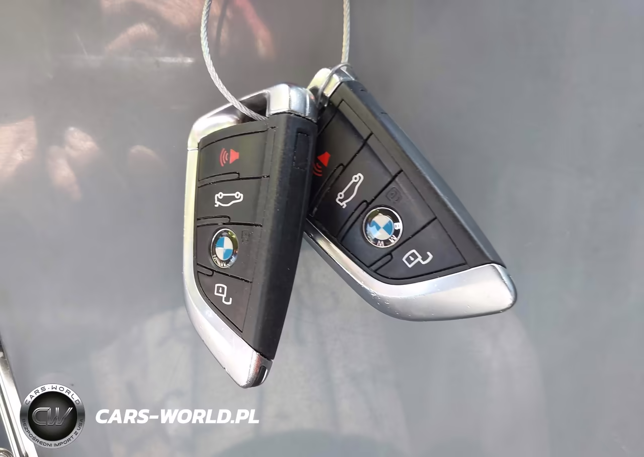 2020 BMW 330I VIN:3MW5R1J07L8B46211 - 11