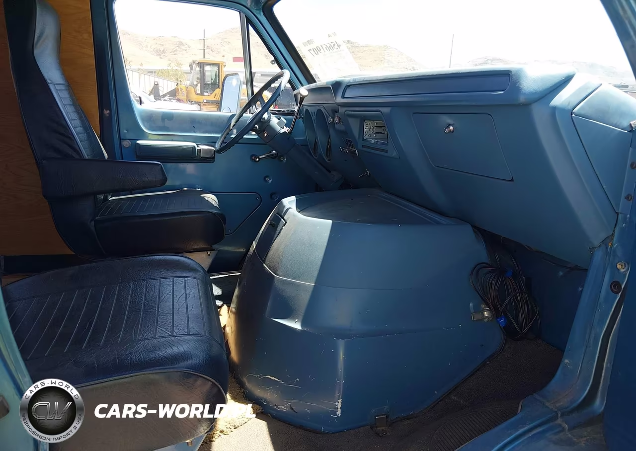 1977 Dodge Tradesman 300 VIN:B35BF7X199778 - 5