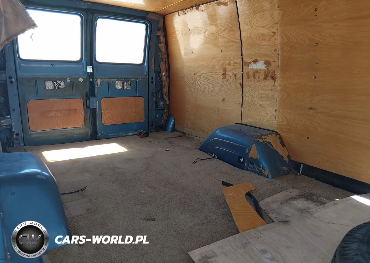 1977 Dodge Tradesman 300 VIN:B35BF7X199778 - 8