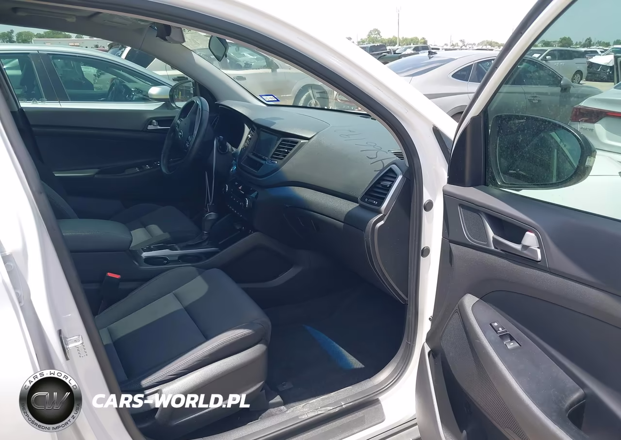 2017 Hyundai Tucson Night VIN:KM8J33A22HU549020 - 5