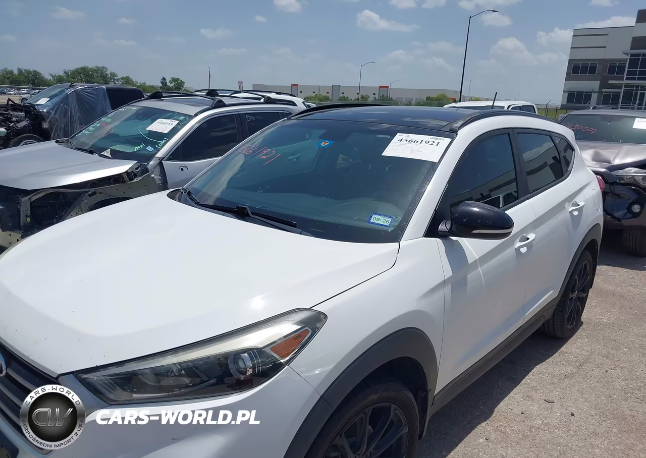2017 Hyundai Tucson Night VIN:KM8J33A22HU549020 - 6