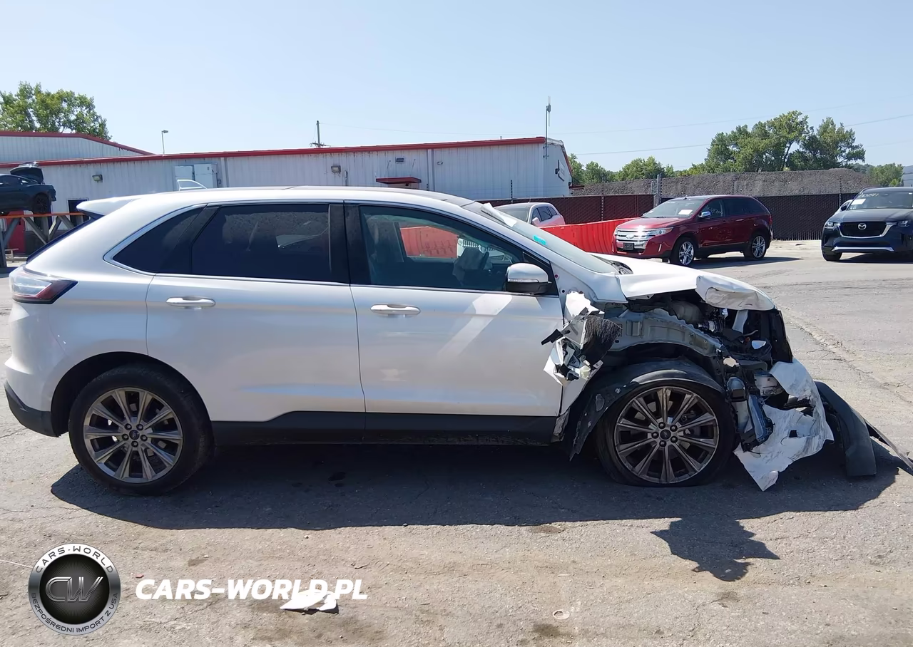 2018 Ford Edge Titanium VIN:2FMPK4K97JBB69990 - 13
