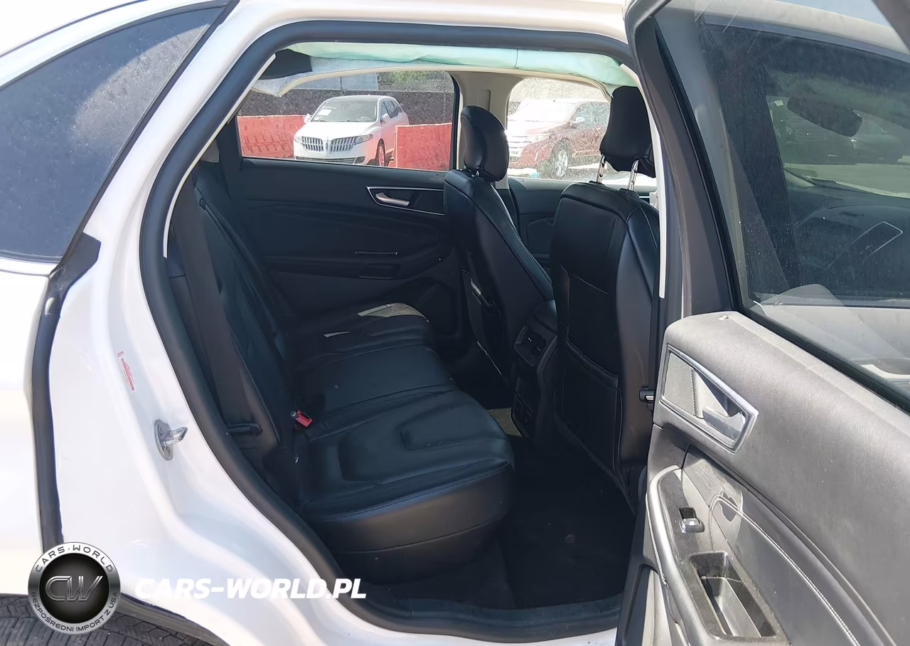 2018 Ford Edge Titanium VIN:2FMPK4K97JBB69990 - 8