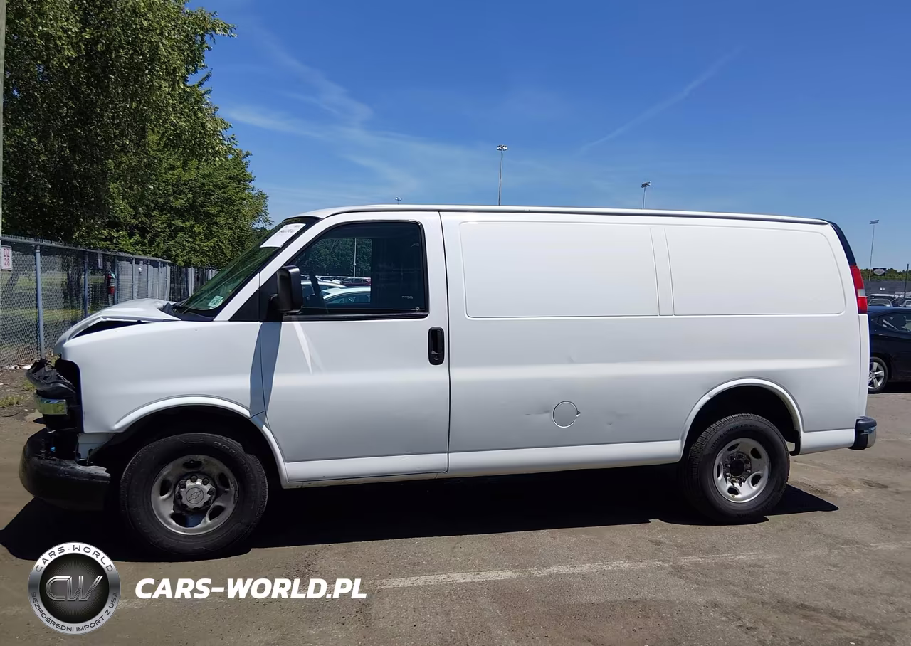 2018 Chevrolet Express 2500 Work Van VIN:1GCWGAFG1J1910400 - 14