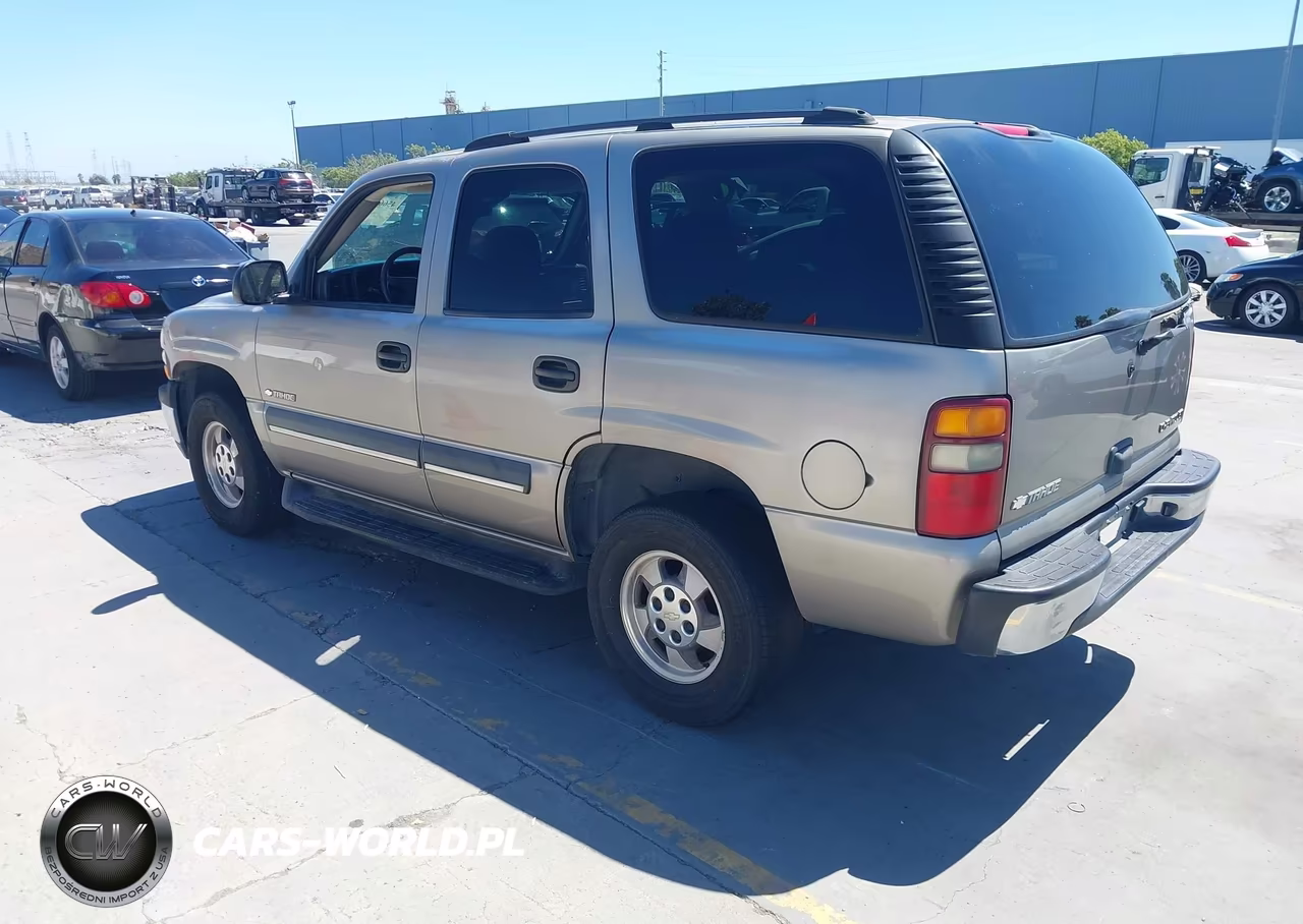 2003 Chevrolet Tahoe Ls VIN:1GNEC13V63J195229 - 3