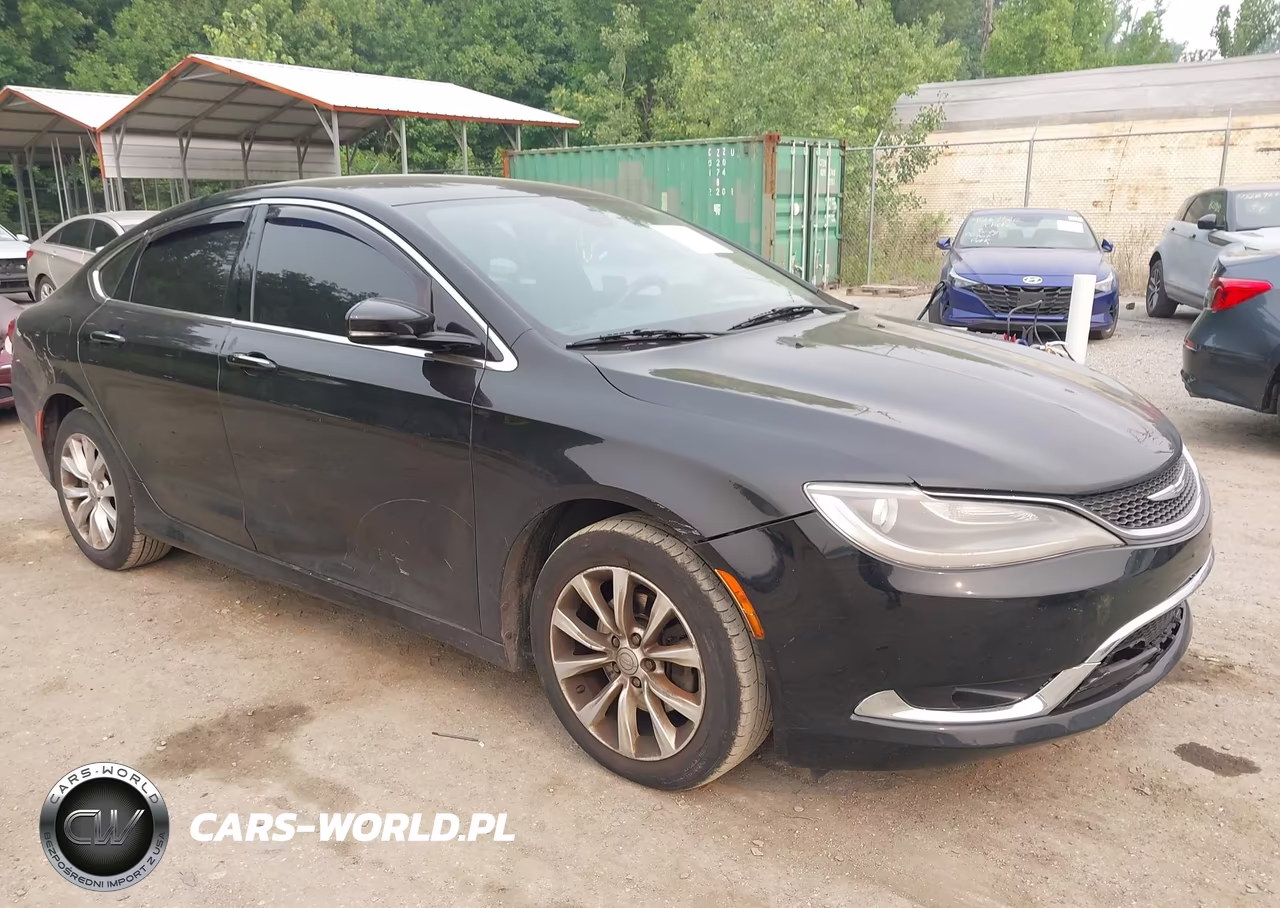 2015 Chrysler 200 C – zdjęcie 1 z 17