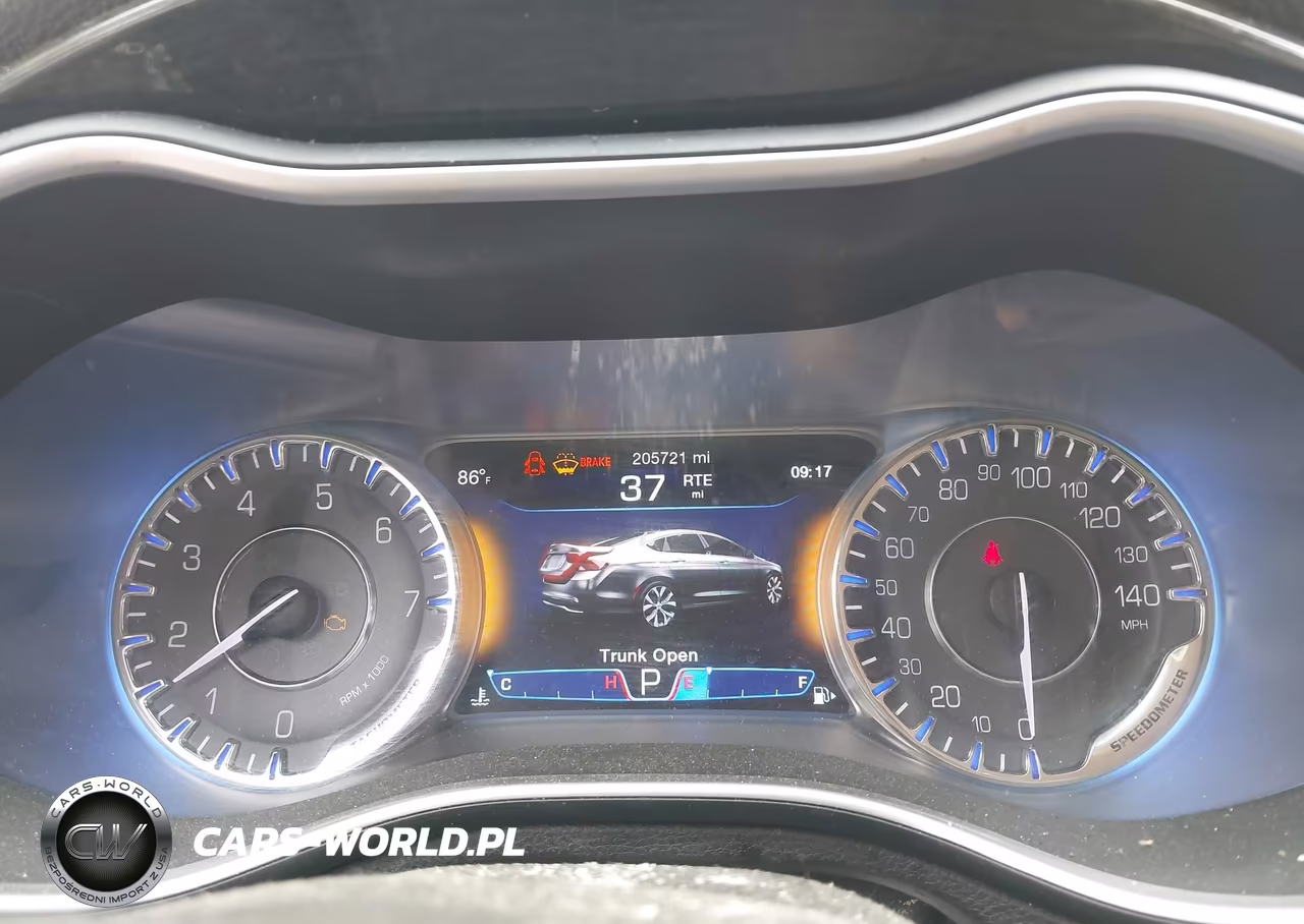2015 Chrysler 200 C VIN:1C3CCCCB8FN685240 - 7
