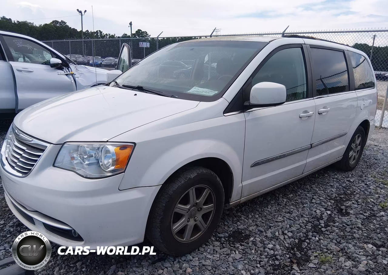 2011 Chrysler Town & Country Touring VIN:2A4RR5DG0BR658065 - 2