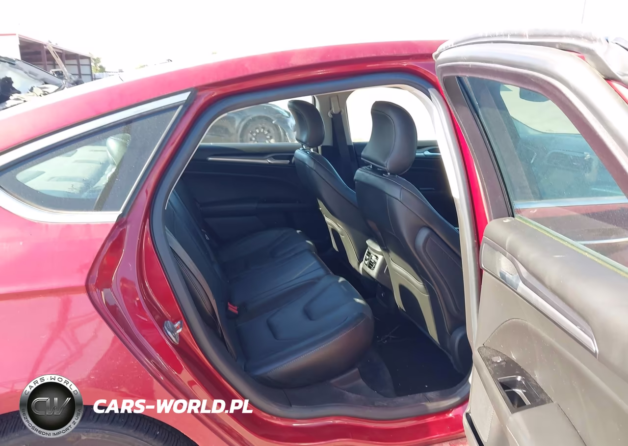 2016 Ford Fusion Titanium VIN:3FA6P0D97GR108629 - 8