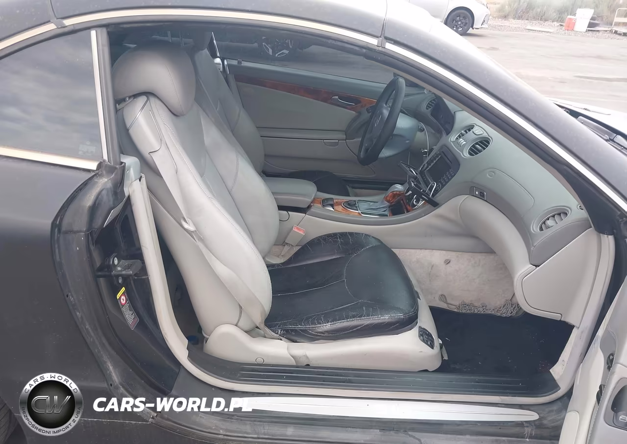 2005 Mercedes-Benz Sl 500 VIN:WDBSK75F75F100754 - 8