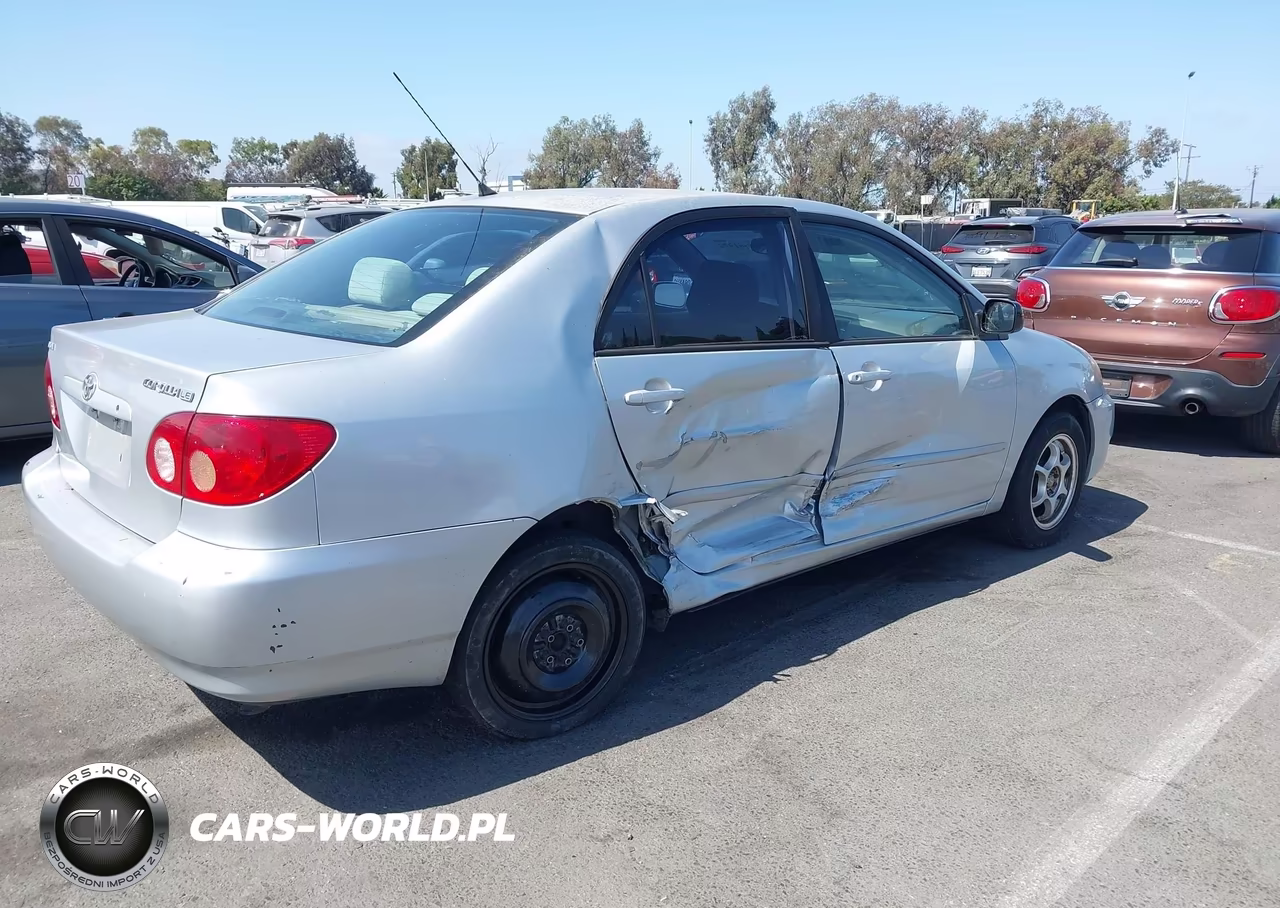2007 Toyota Corolla Le VIN:1NXBR32E17Z850257 - 4