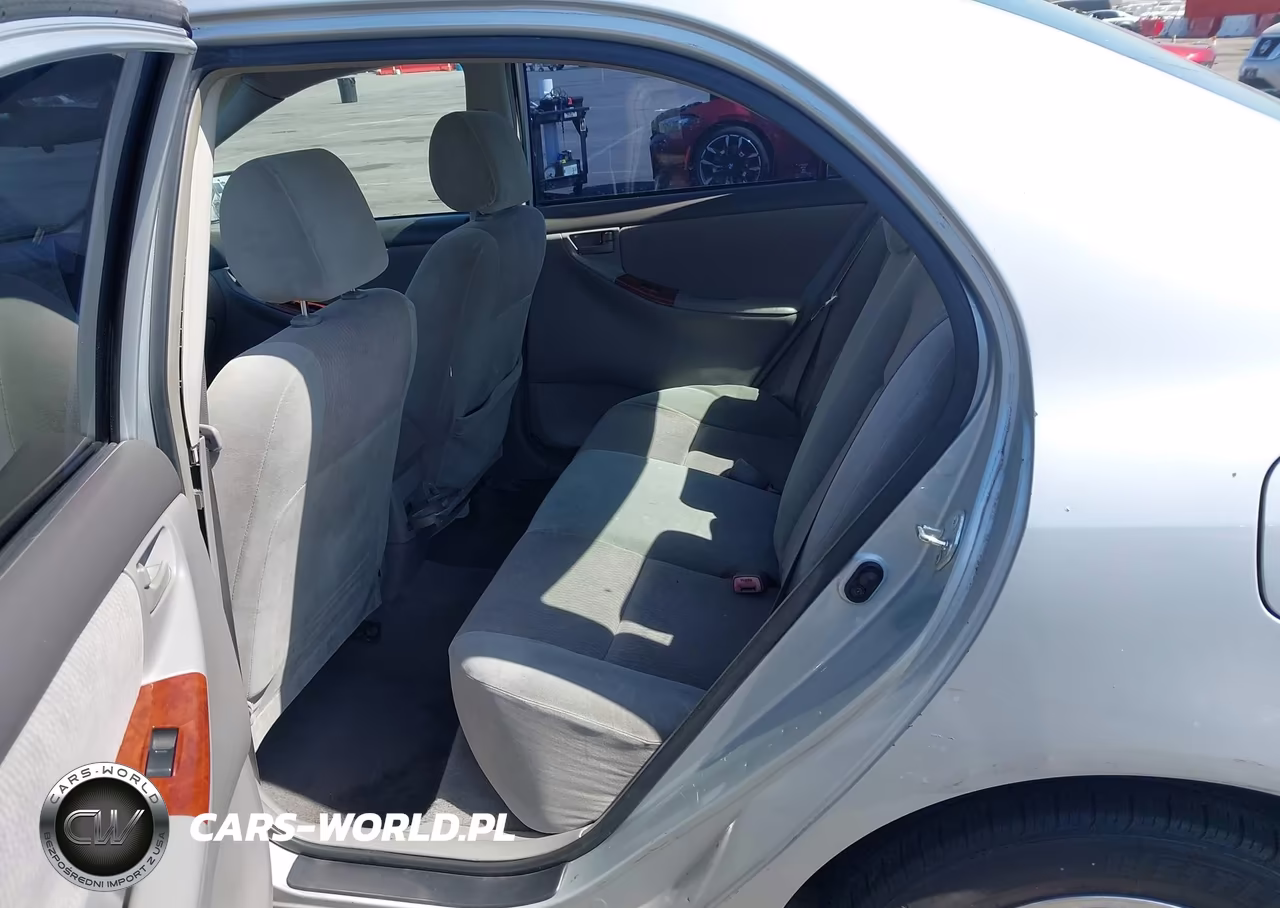 2007 Toyota Corolla Le VIN:1NXBR32E17Z850257 - 8