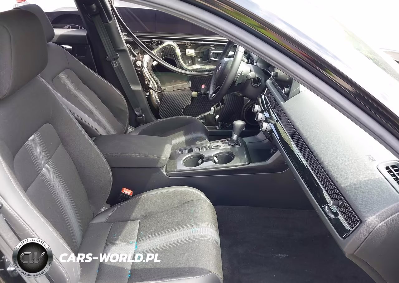 2025 Honda Civic Sport VIN:2HGFE2F53SH546432 - 5