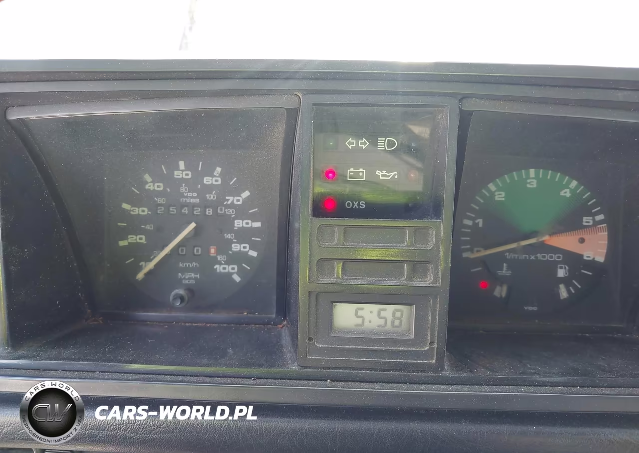 1987 Volkswagen Vanagon Bus VIN:WV2YB0254HH070444 - 7