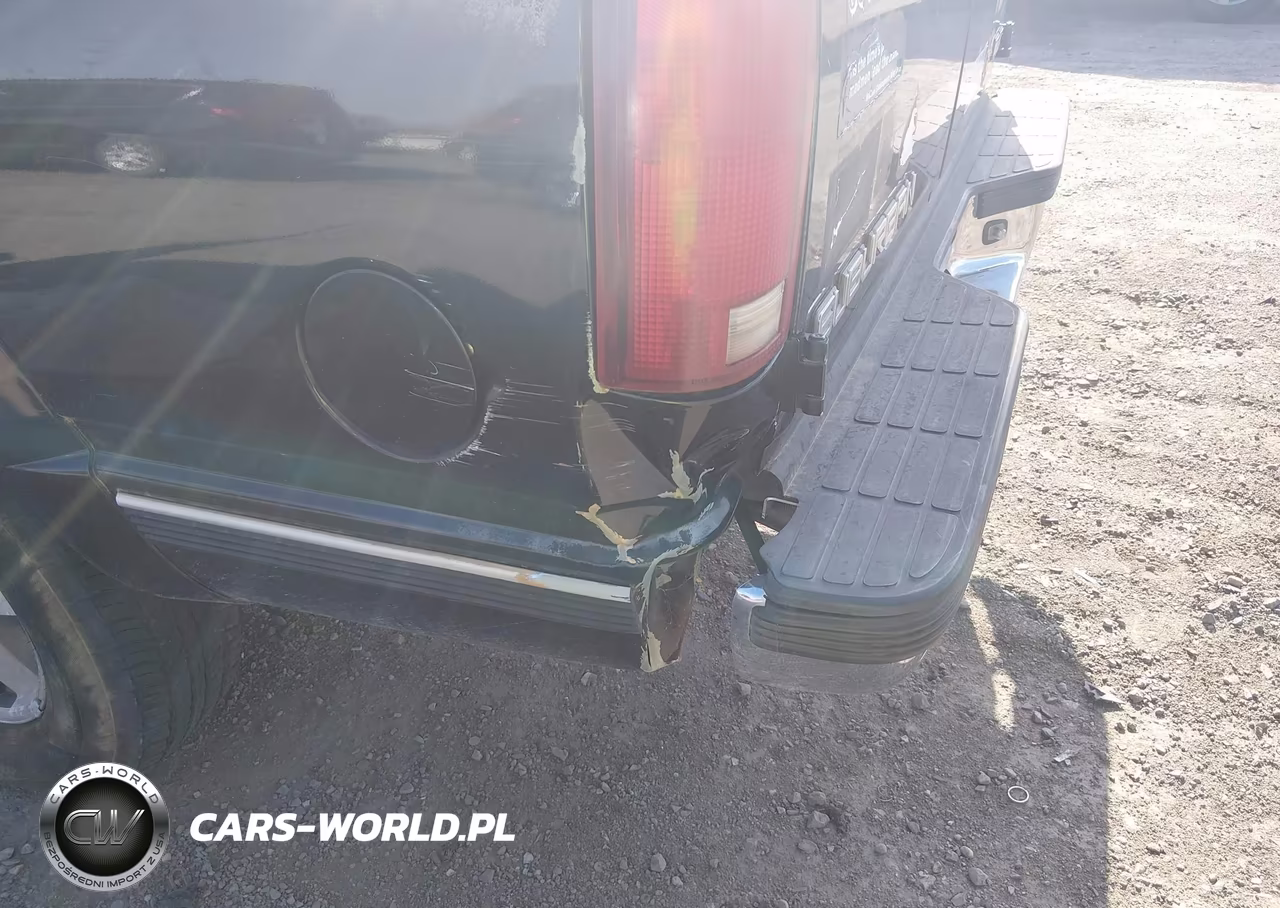 1998 GMC Suburban 1500 Sl VIN:1GKFK16R4WJ729707 - 6