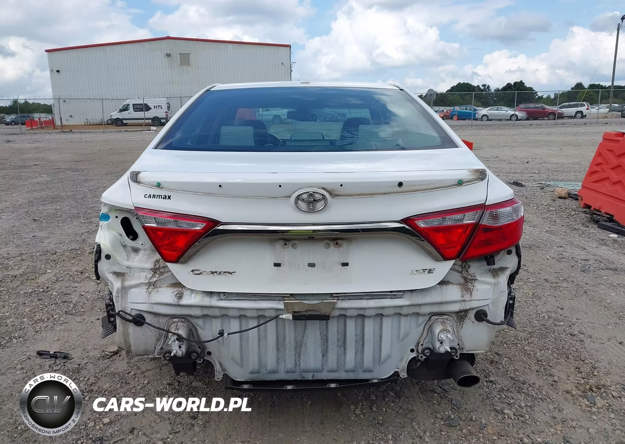 2015 Toyota Camry Xse VIN:4T1BF1FK1FU905317 - 17