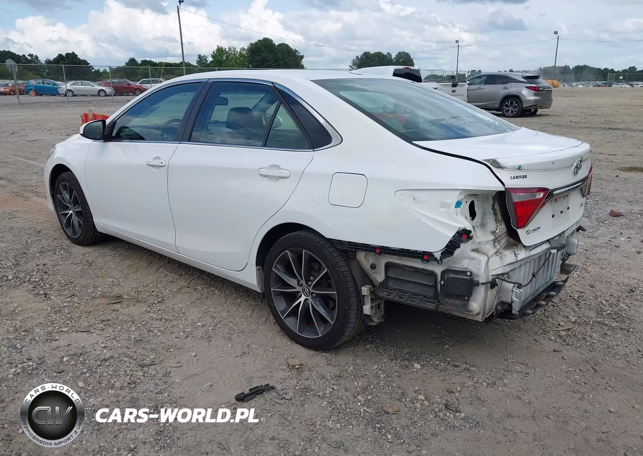 2015 Toyota Camry Xse VIN:4T1BF1FK1FU905317 - 3