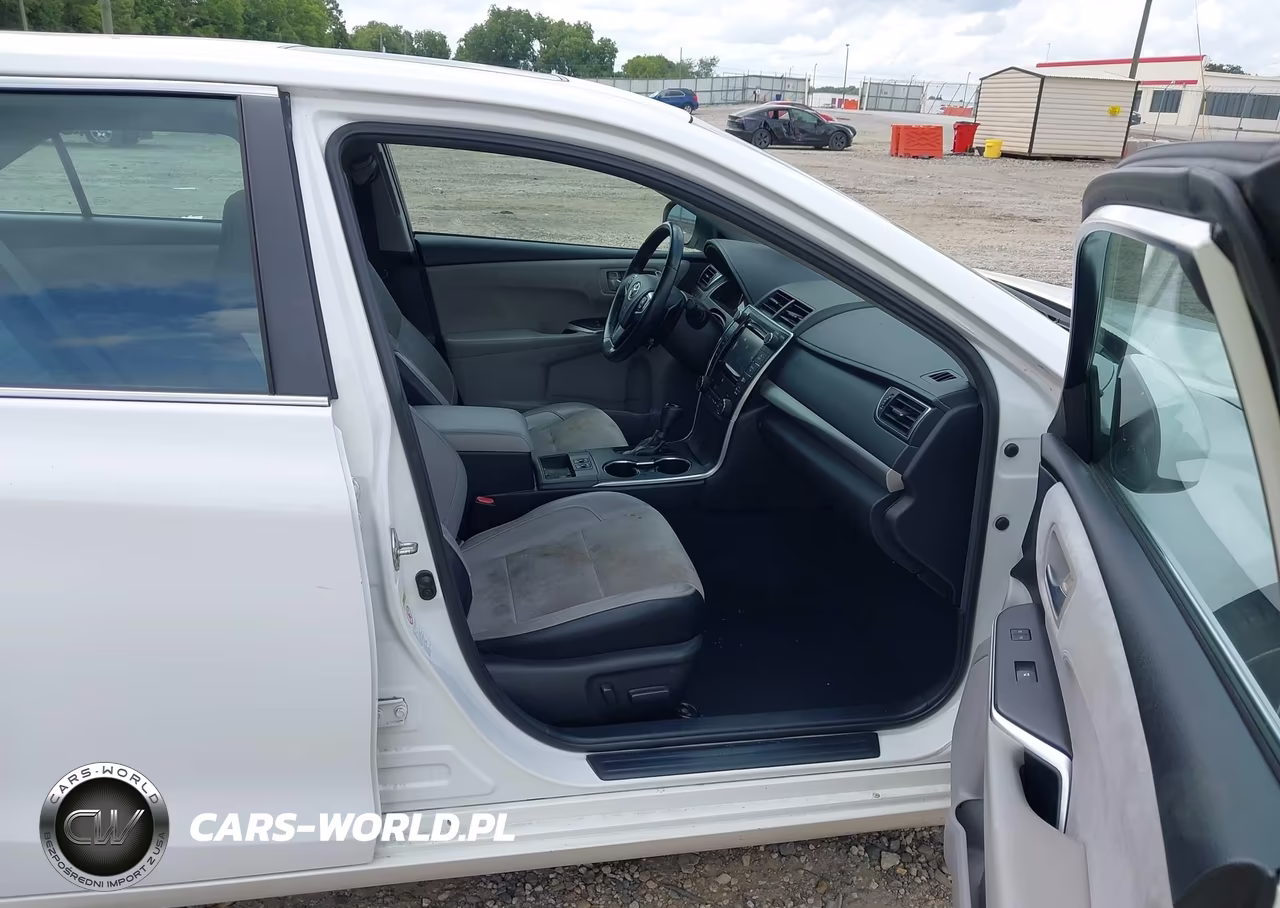 2015 Toyota Camry Xse VIN:4T1BF1FK1FU905317 - 5