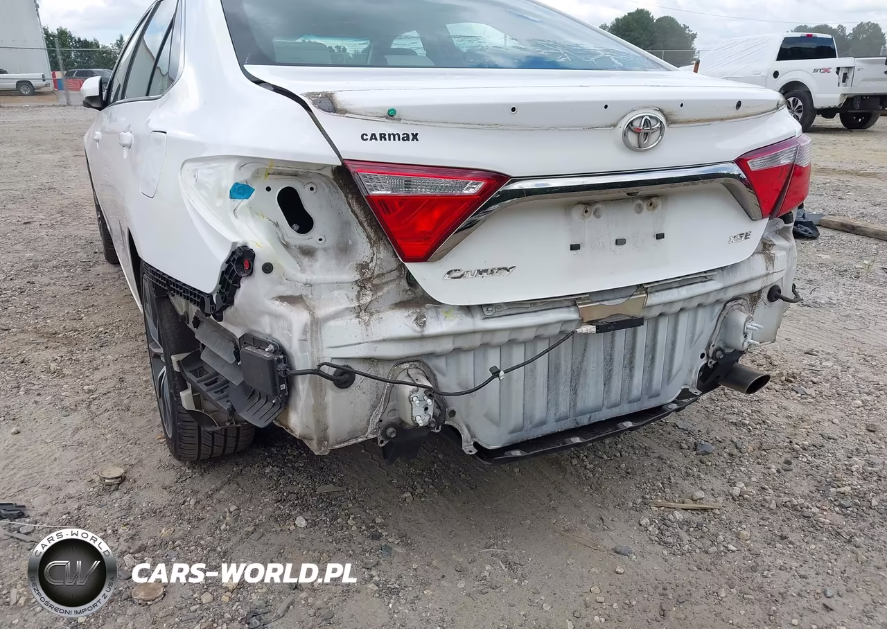 2015 Toyota Camry Xse VIN:4T1BF1FK1FU905317 - 6