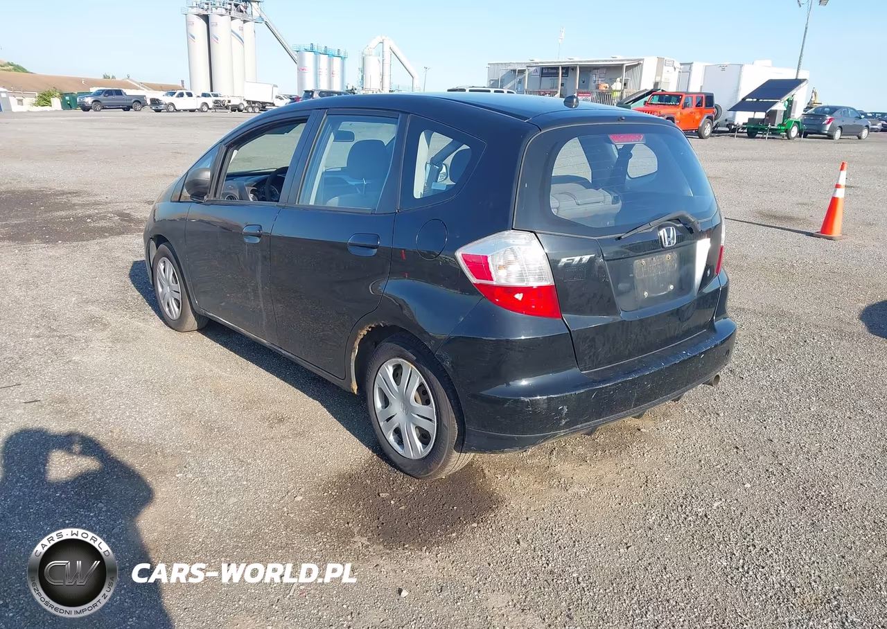 2009 Honda Fit VIN:JHMGE87249S040846 - 3