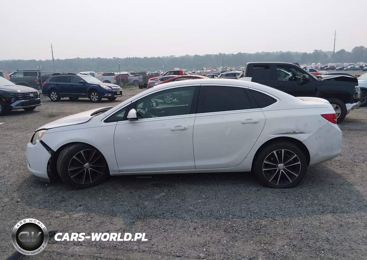 2017 Buick Verano Sport Touring VIN:1G4PR5SK0H4110076 - 14