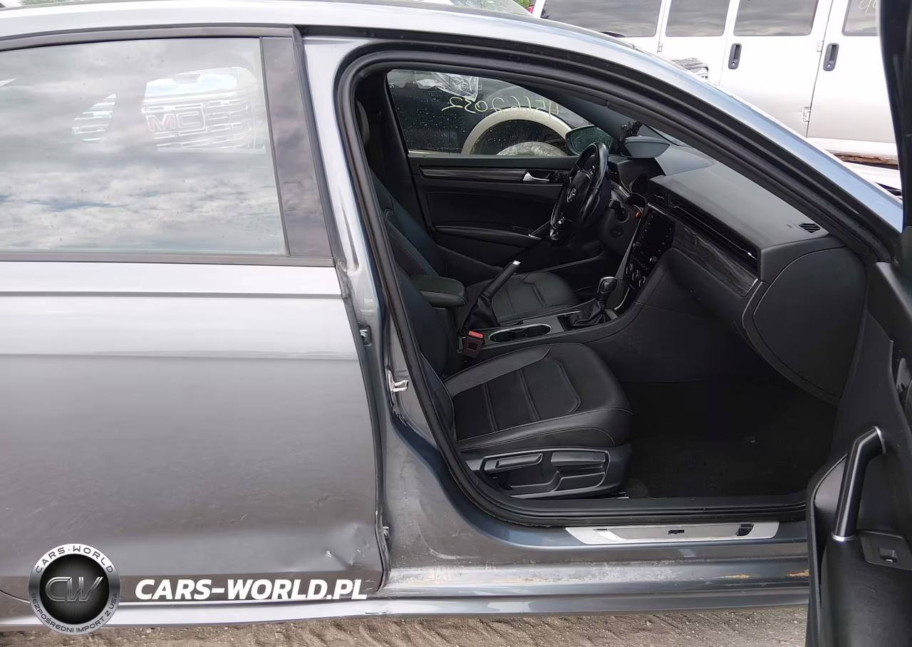 2021 Volkswagen Passat 2.0T R-Line VIN:1VWMA7A31MC012918 - 5