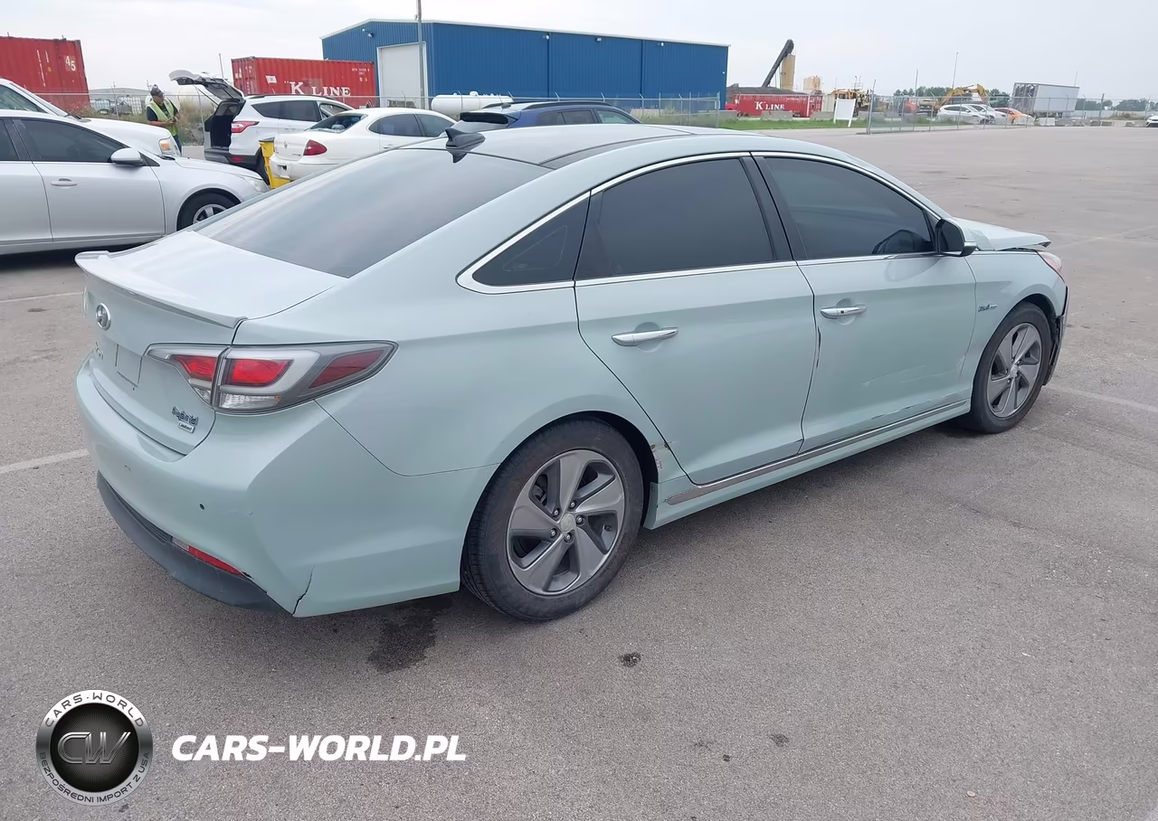 2016 Hyundai Sonata Hybrid Limited VIN:KMHE34L10GA018085 - 4