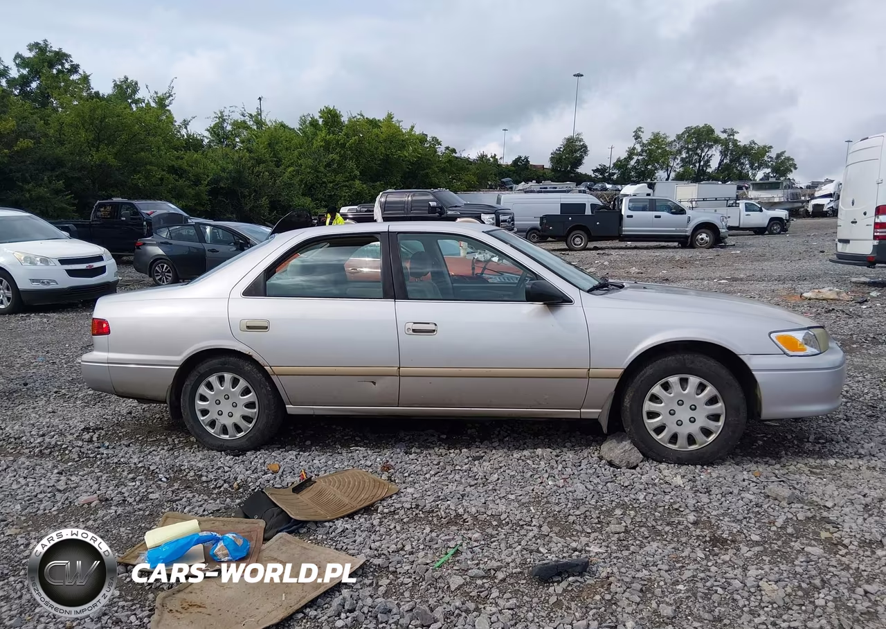 2001 Toyota Camry Ce VIN:4T1BG22K51U115424 - 13