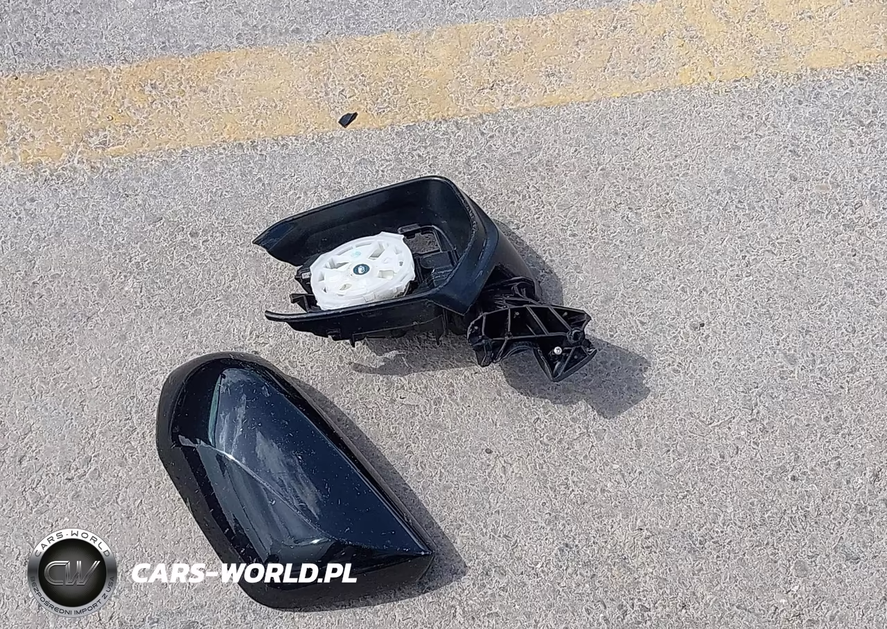 2019 Toyota Camry Le VIN:4T1B11HK2KU696904 - 12