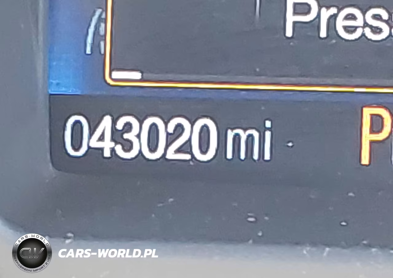 2017 Ford Escape Se VIN:1FMCU0GDXHUC27061 - 16